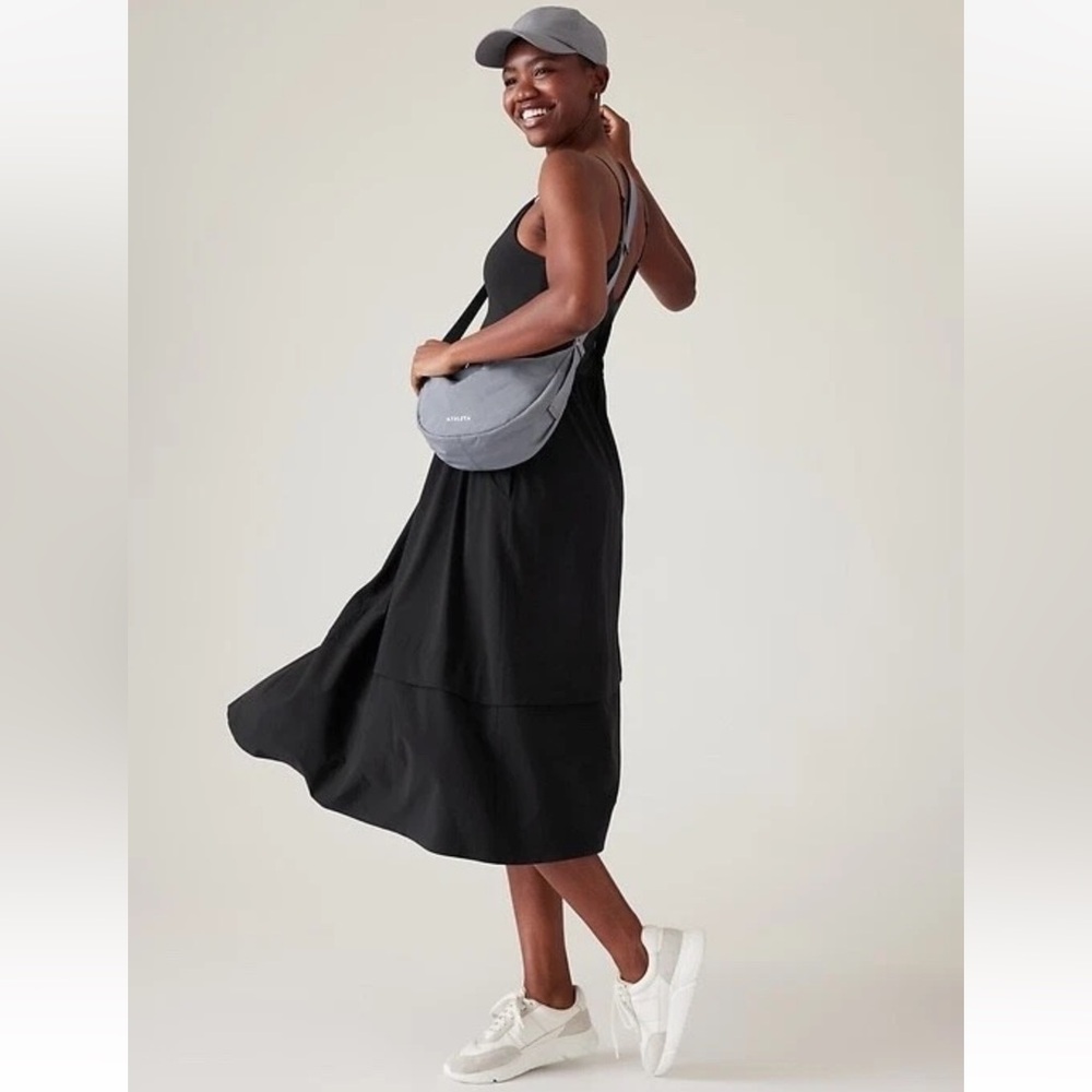 Athleta Elation V-Neck Hybrid Dress Black NWT Large - Picture 2 of 15
